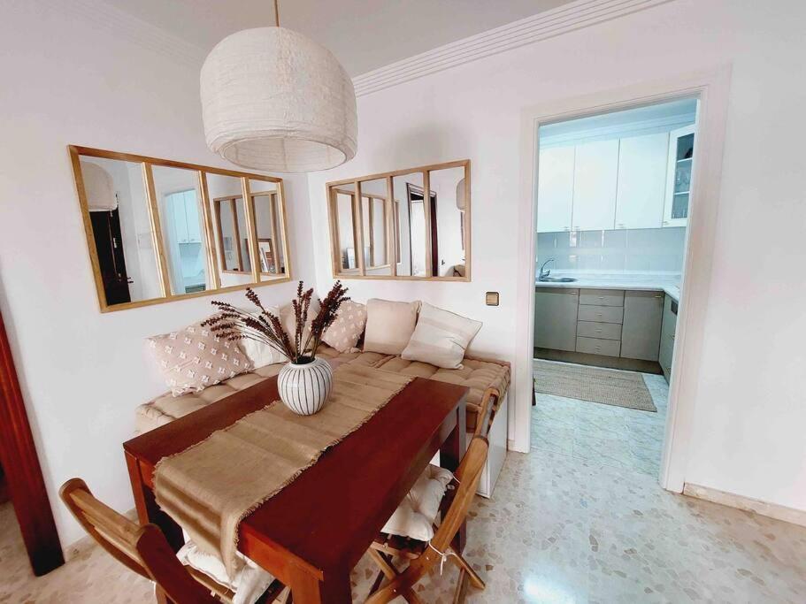 Apartment Deluxe & Parking Sinese Design Homes