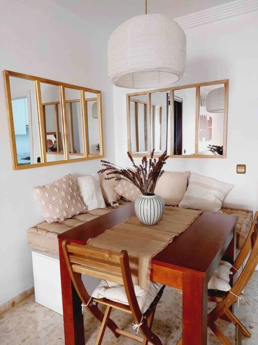 Deluxe & Parking Sinese Design Homes Apartment Torre Del Mar