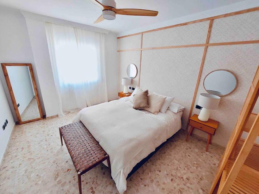 Deluxe & Parking Sinese Design Homes Apartment Torre Del Mar