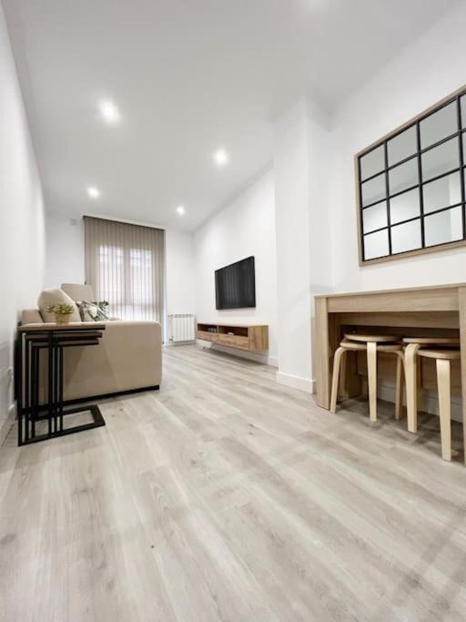 Apartamento De Lujo A 50 Metros De La Playa * Gijon