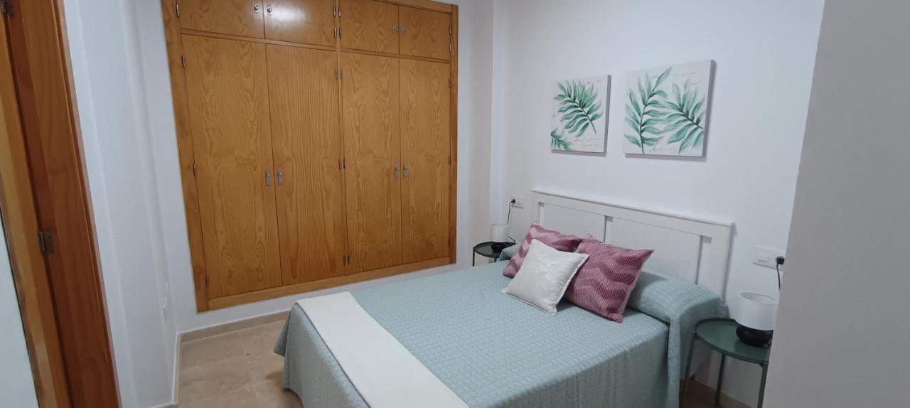 Pale Cream Apartment *