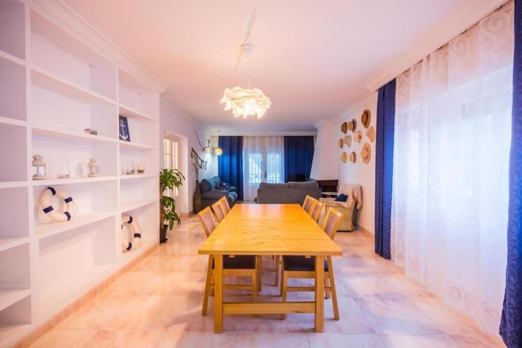 Apartment En Aguadulce