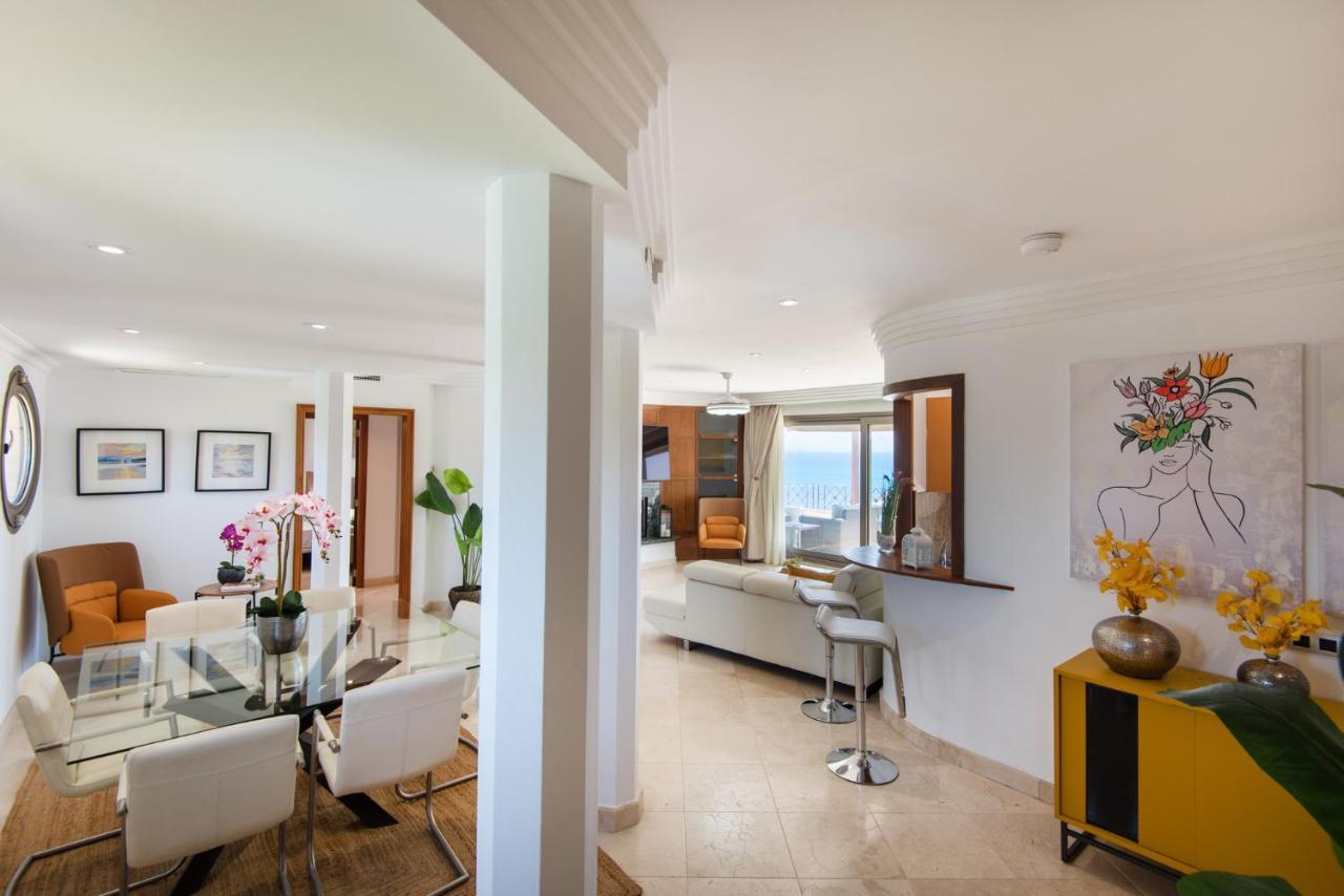 Apartamento Ph Bellagio: Luxurious And Romantic Duplex Penthouse With Private Pool & Sea Views *