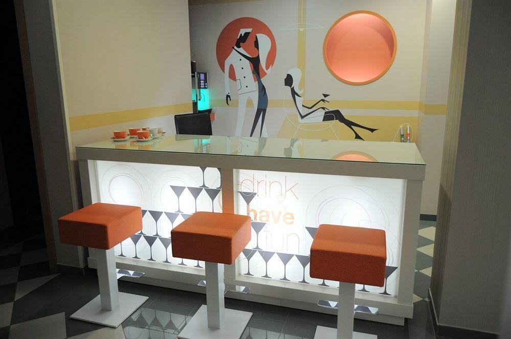 Indiana Hotel 3*