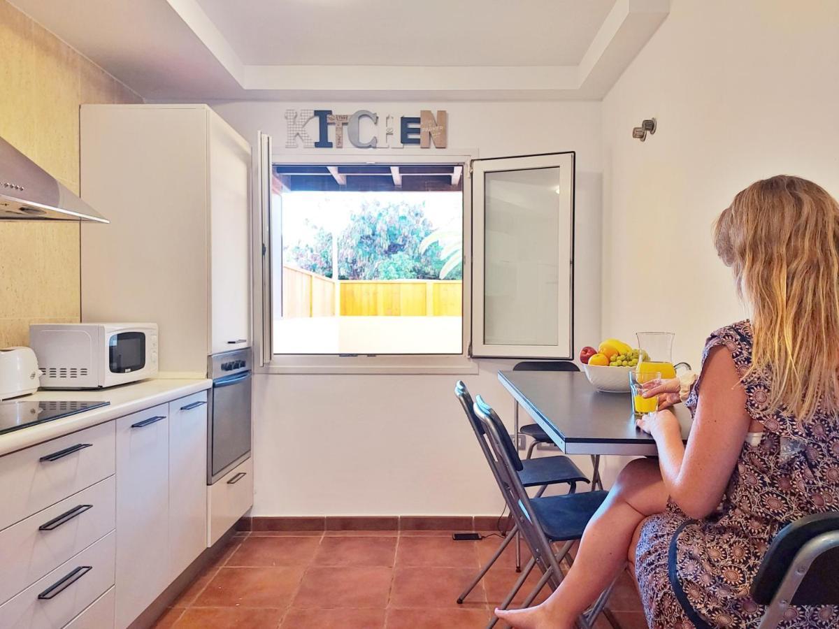 Kalani Surf House Homestay