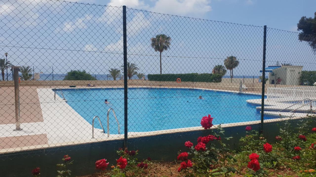 Beachfront 75 Apartamento Torrox