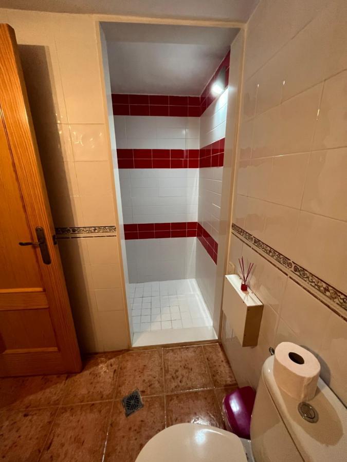 Apartamento Playa Con Piscina Y Terraza Compartida Con Los Propietarios Apartamento *