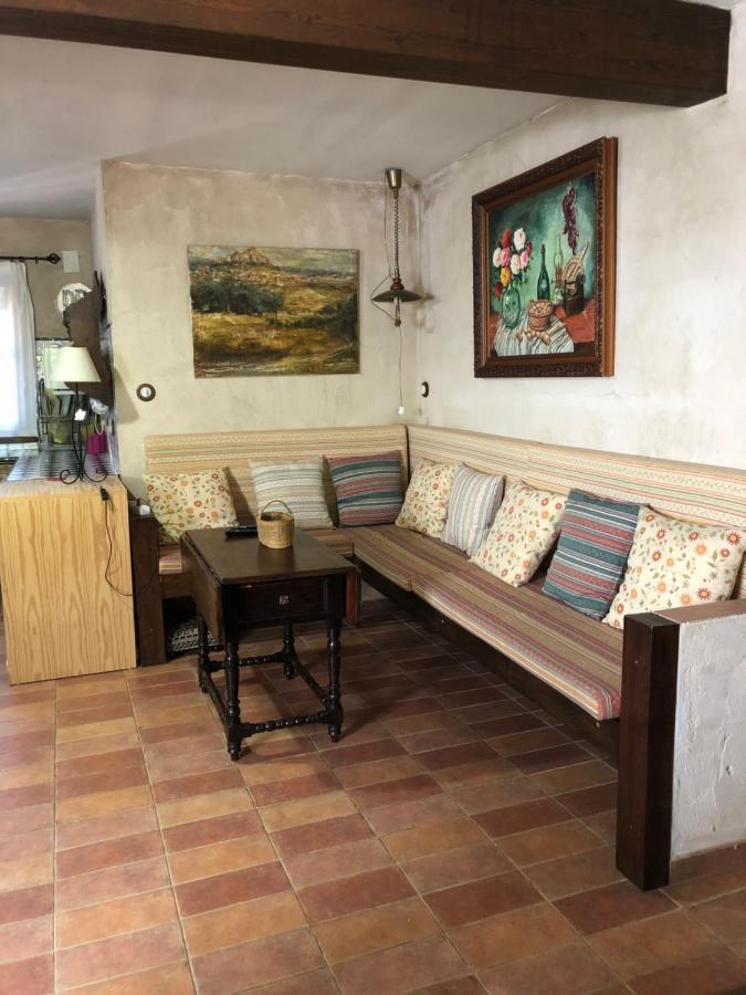 Casa De Piedra La Loma