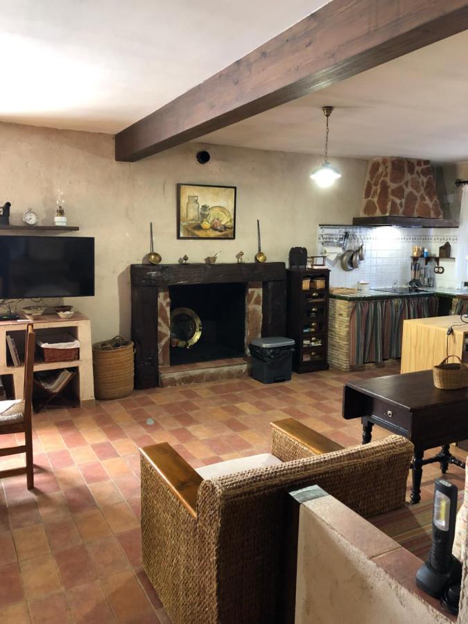 Casa De Piedra La Loma *