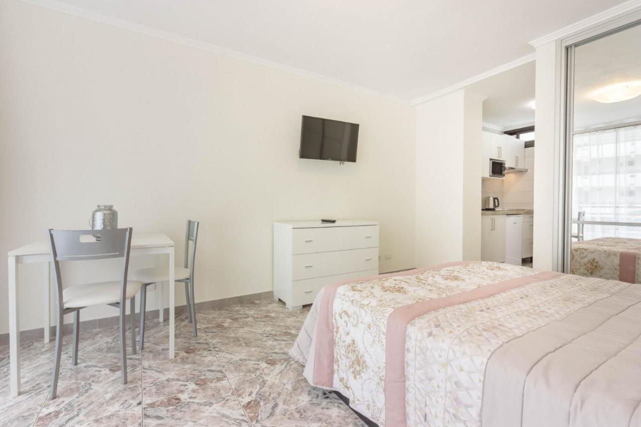 Apartment Tenerife Olympia Hotel-playa De Americas. Balcony, Sea View & Pool