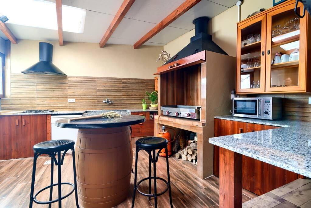 Сasa de vacaciones Cueva Con Jacuzzi A 20 Minutos De Valencia *