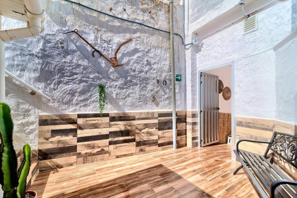 Cueva Con Jacuzzi A 20 Minutos De Valencia Сasa de vacaciones