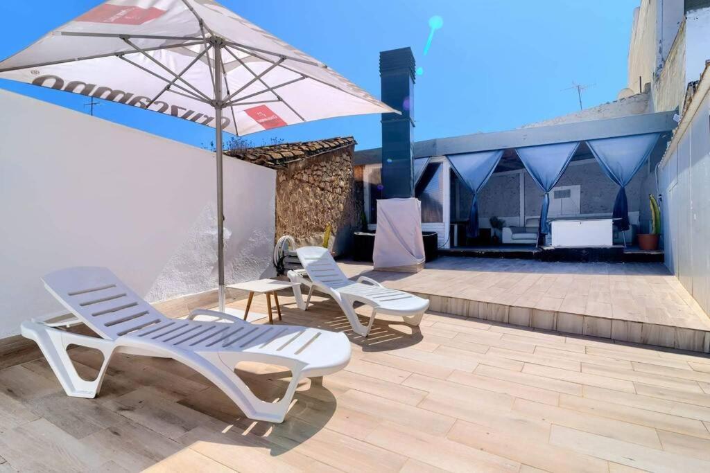 Cueva Con Jacuzzi A 20 Minutos De Valencia Benaguacil