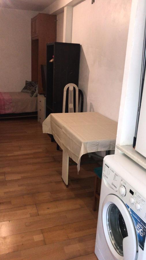 Pandiellos Ii Apartment Madrid