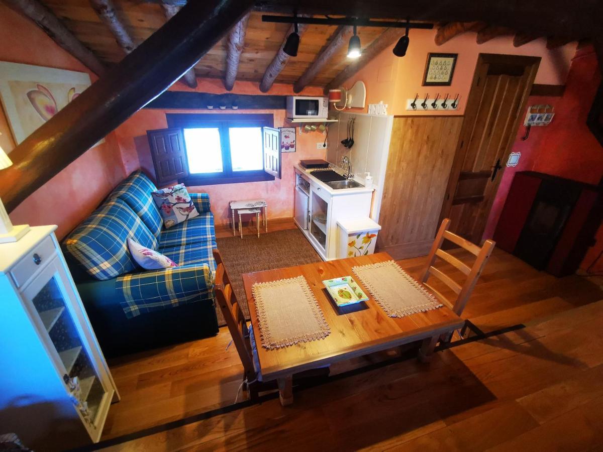 Apartment Atico Piron Adrada de Piron