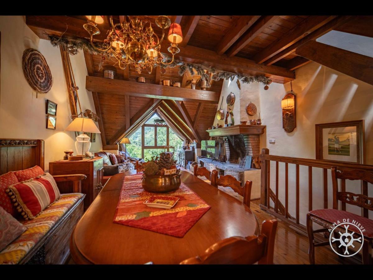 Casa Somont De Alma De Nieve Сasa de vacaciones