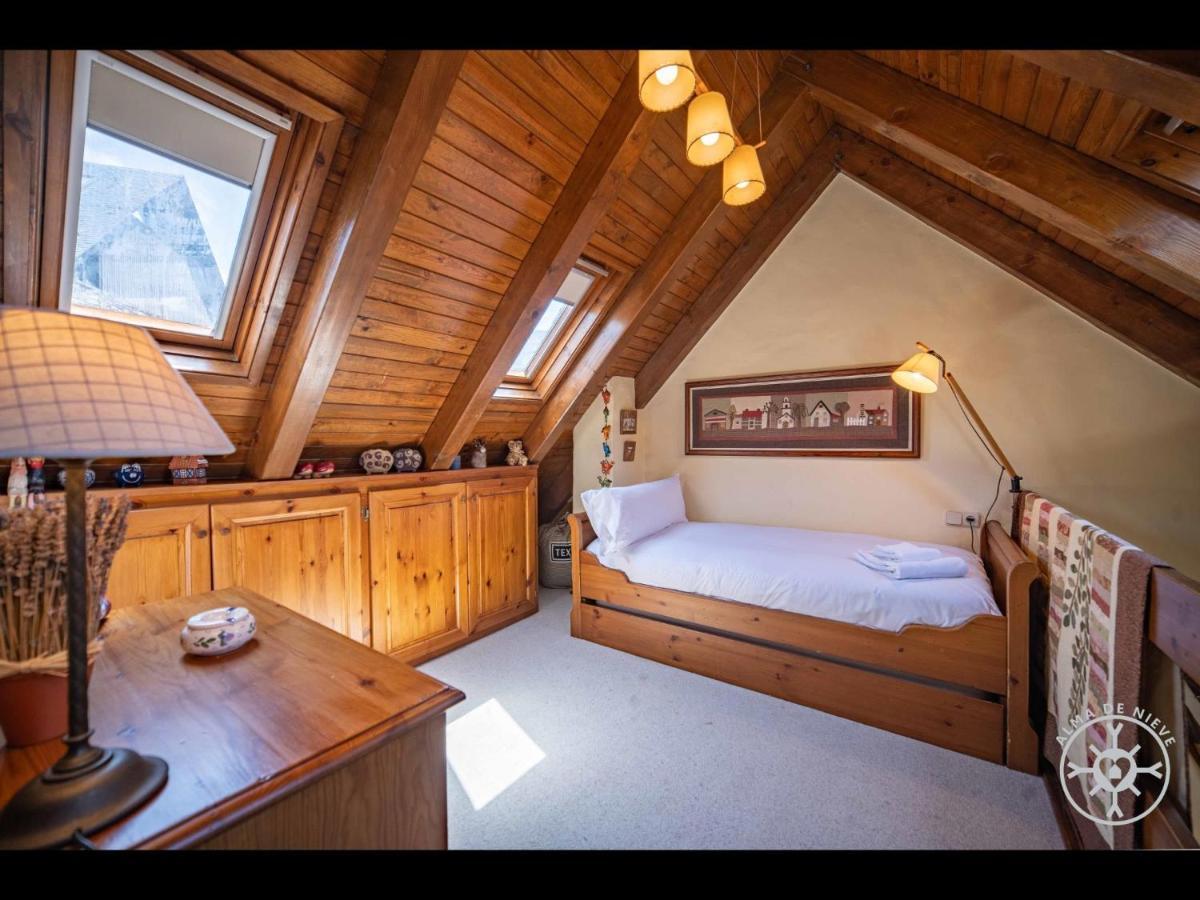 Casa Somont De Alma De Nieve Сasa de vacaciones Salardú