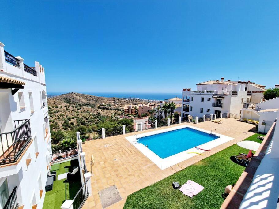 Palmeras Seaviews Apartamento Mijas