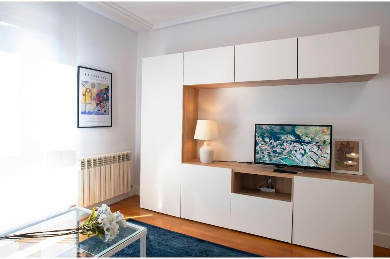 Apartamento Luminoso Y Azul Vut 4654 As *