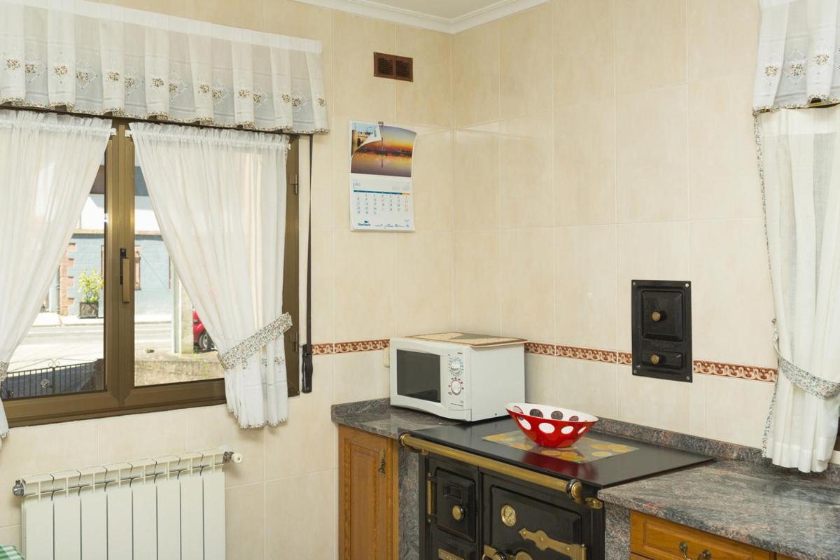 Rurales La Veiga Apartamento *