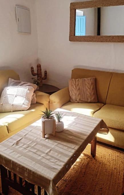 La Casita Azul