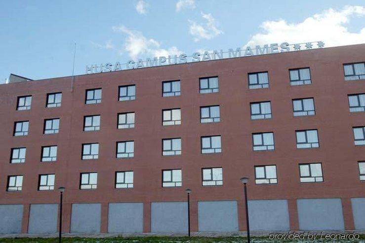 Exe Campus San Mames 3*