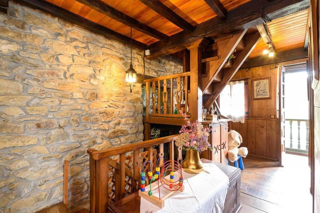 La Casa Rectoral De El Tozu Holiday home Caso