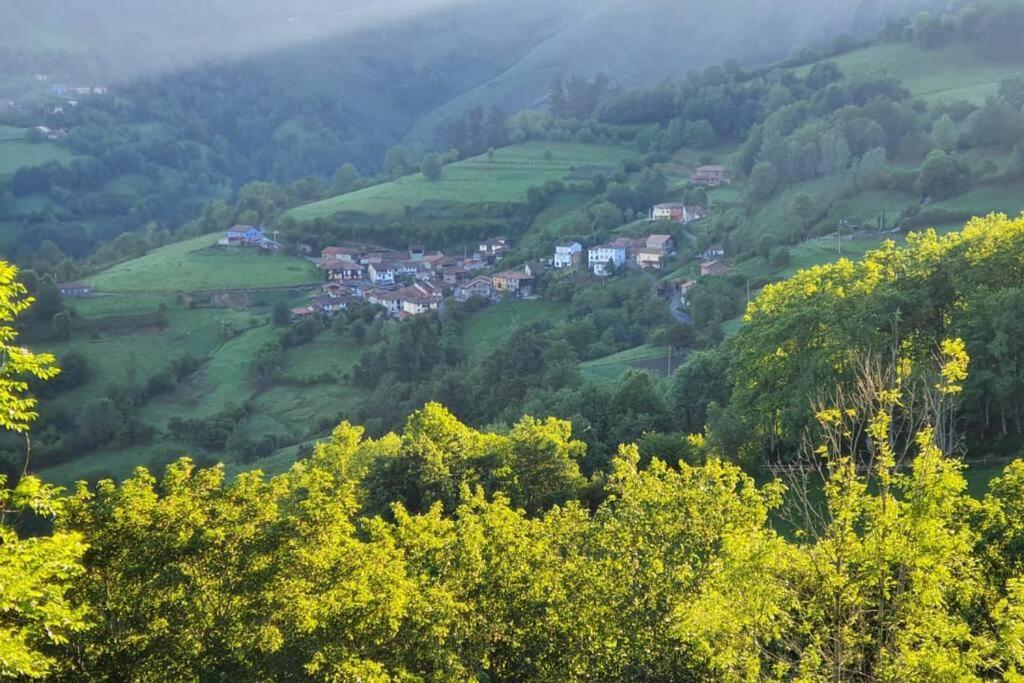 La Casa Rectoral De El Tozu *