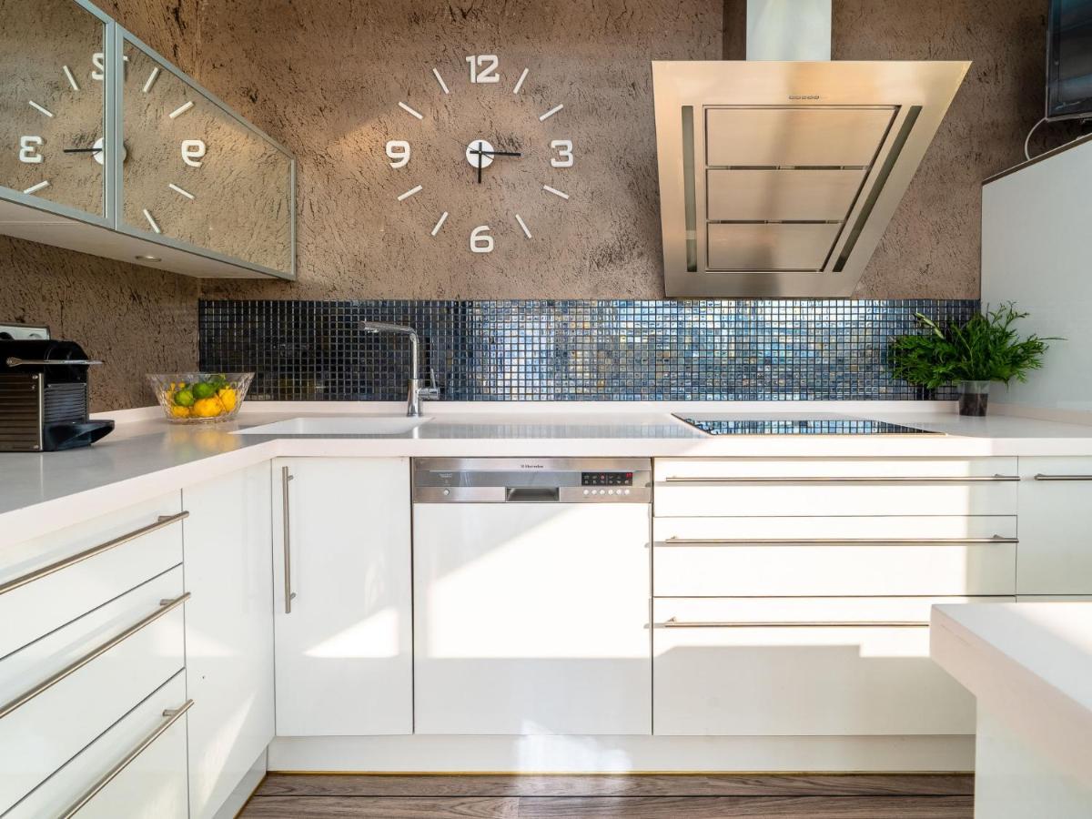 Villa Luxury Rock Tirri By Interhome Reus