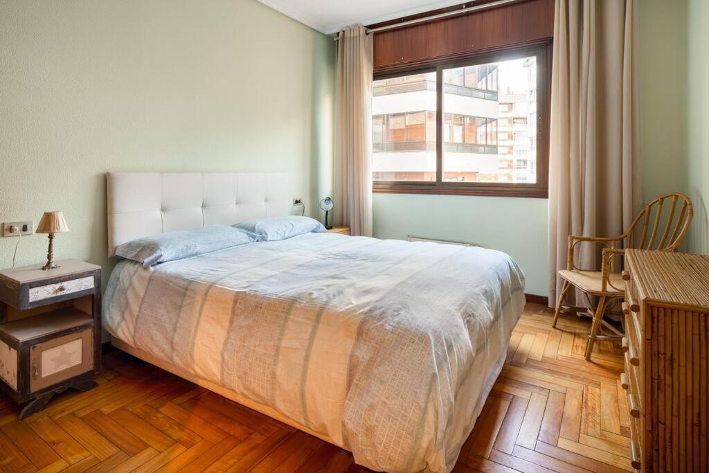 Apartamento Centro De Con Paking Gratuito Vigo