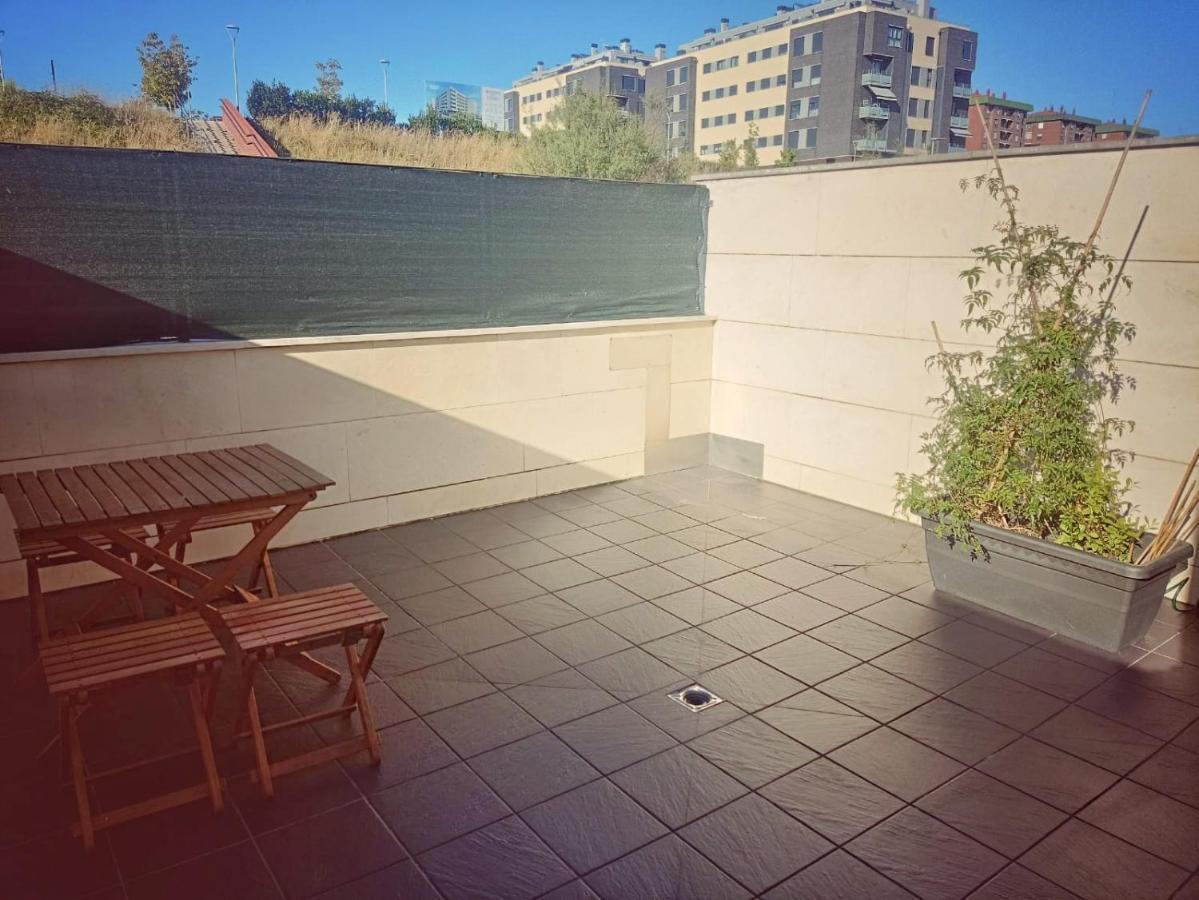 Apartamento Maiala Etxea Terraza-parking-wifi Gratis Zona Nueva