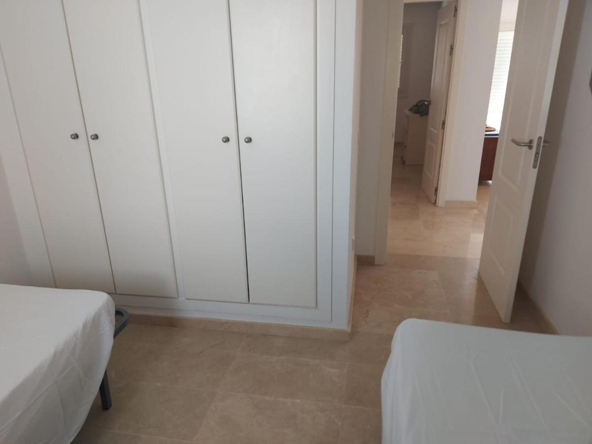 Atico En Primera Linea De Playa Faro Apartment Garrucha