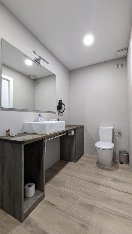 Apartment Hydros
