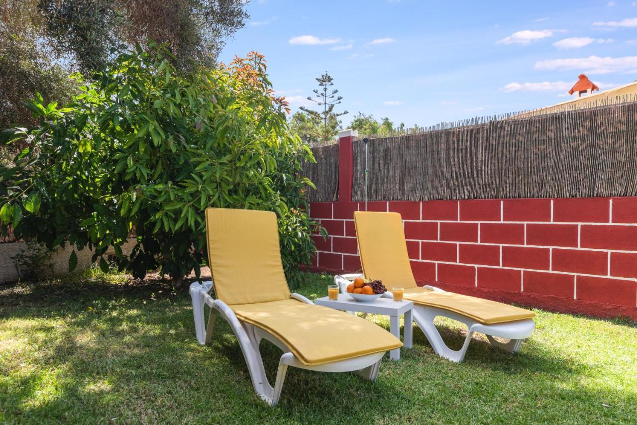 Villa Home2book El Naranjo, Garden & Pool