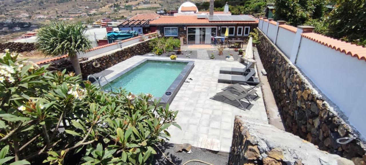 La Casa De Al Lado