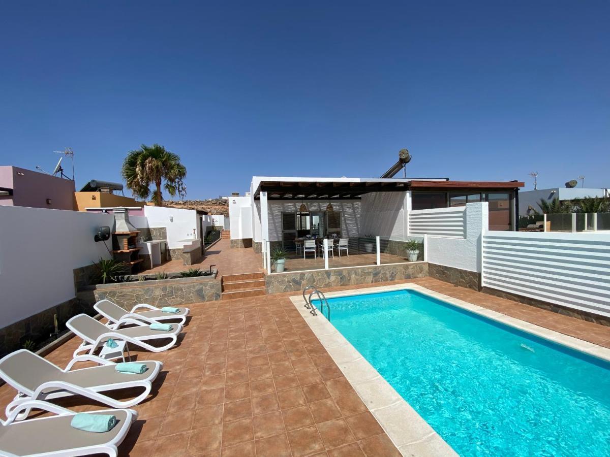 Casa Blanca - Sea Views - Private Pool - Wifi - Bbq