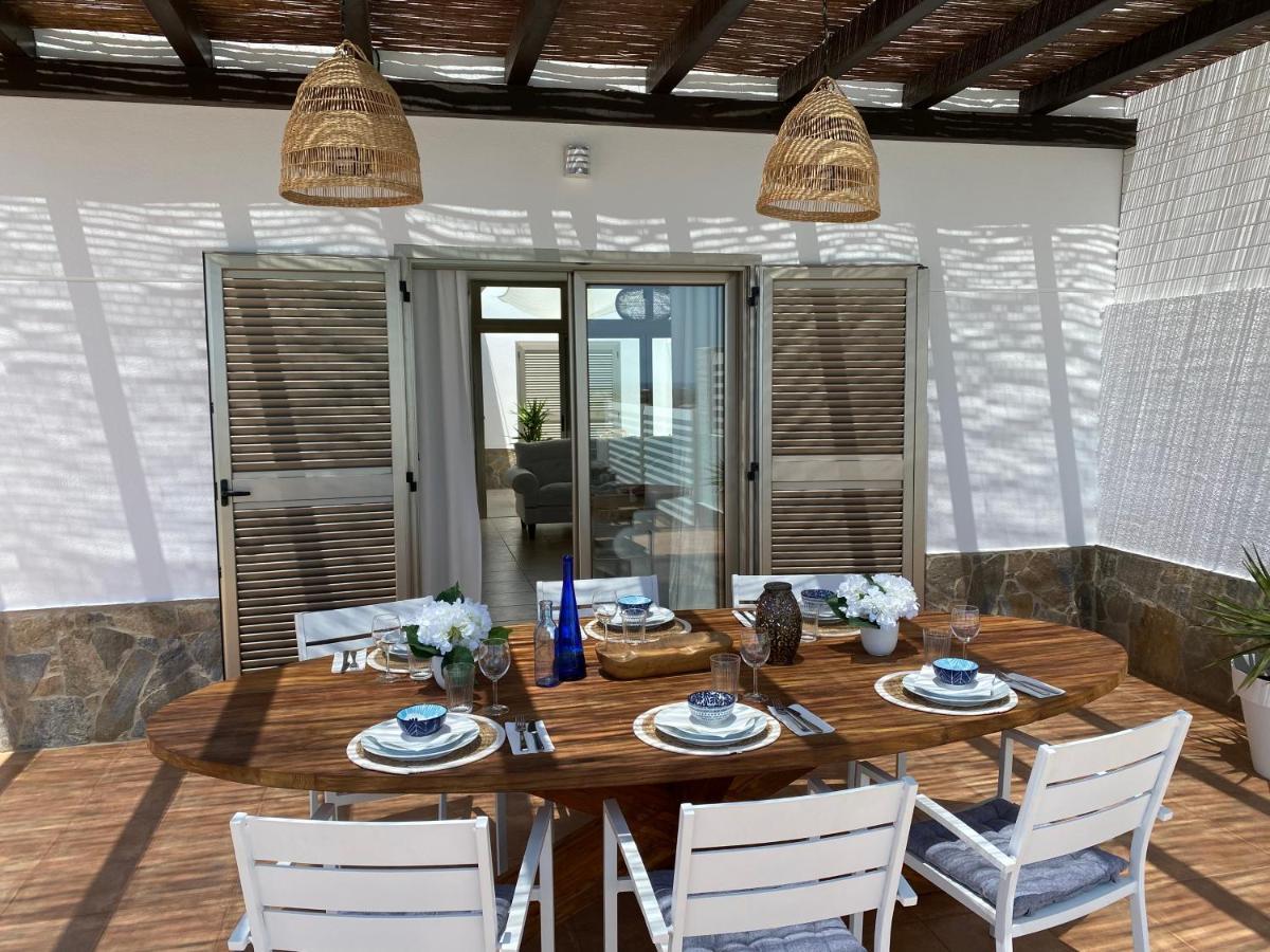 Casa Blanca - Sea Views - Private Pool - Wifi - Bbq *