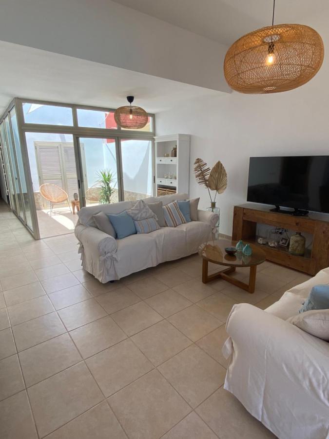 Casa Blanca - Sea Views - Private Pool - Wifi - Bbq *