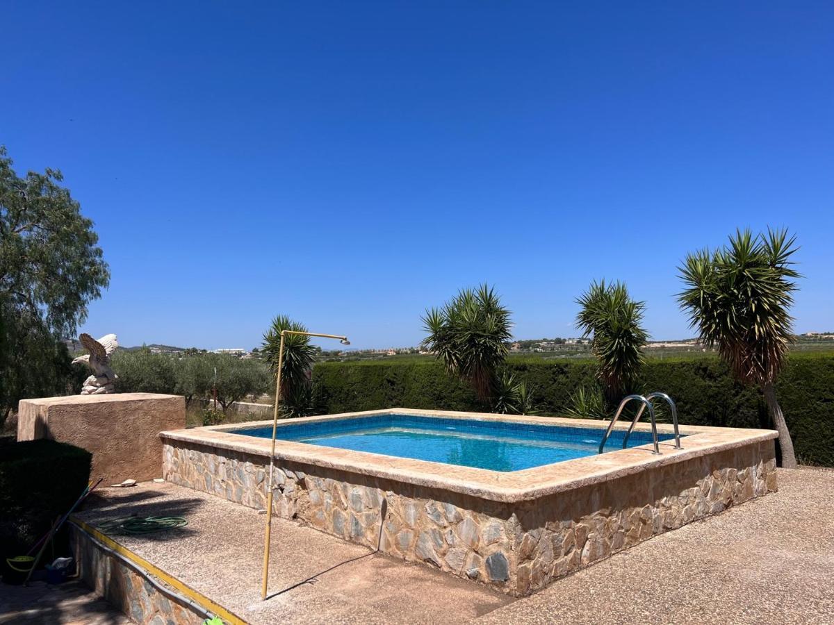 Con Piscina Y Jardines Privados Villa Bullas