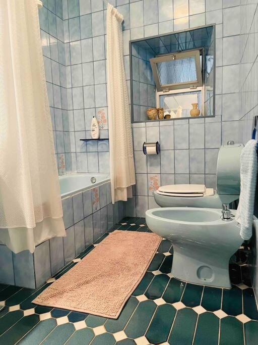Charming 4 Bedroom Village With Patio Сasa de vacaciones *