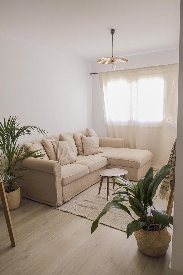 Apartamento La Petite-home Near Airport-wifi-garage-elevator-homely Sardina