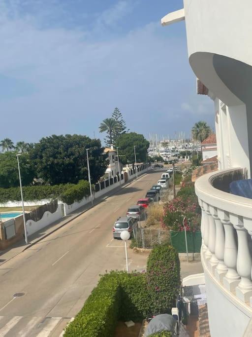 Club Nautico Con Piscina Dénia