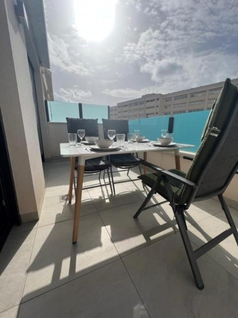 Penthouse Center Torrevieja, Private Terrace, Near The Apartment *