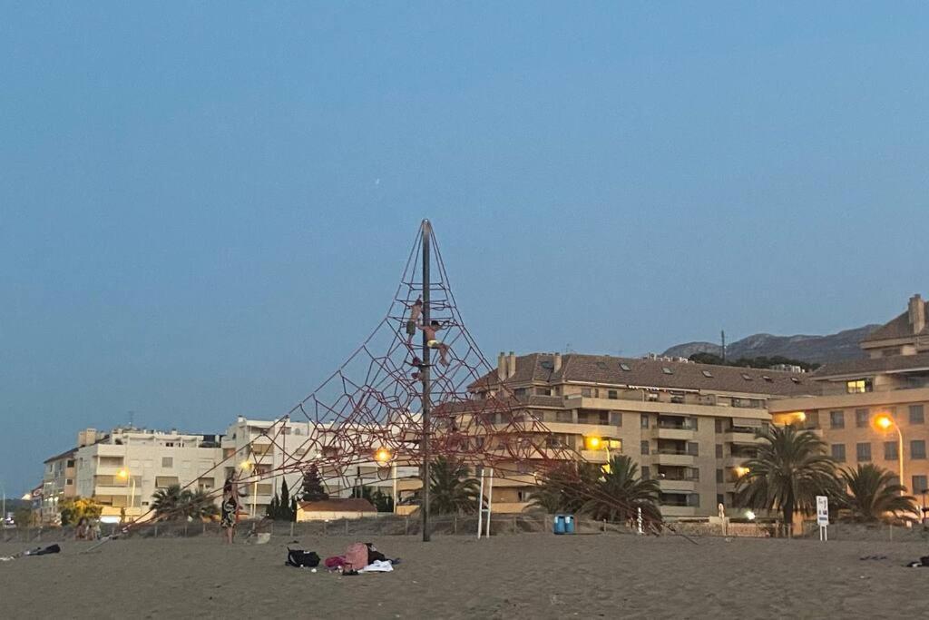 Apartamento A 50 M De La Playa Apartment *