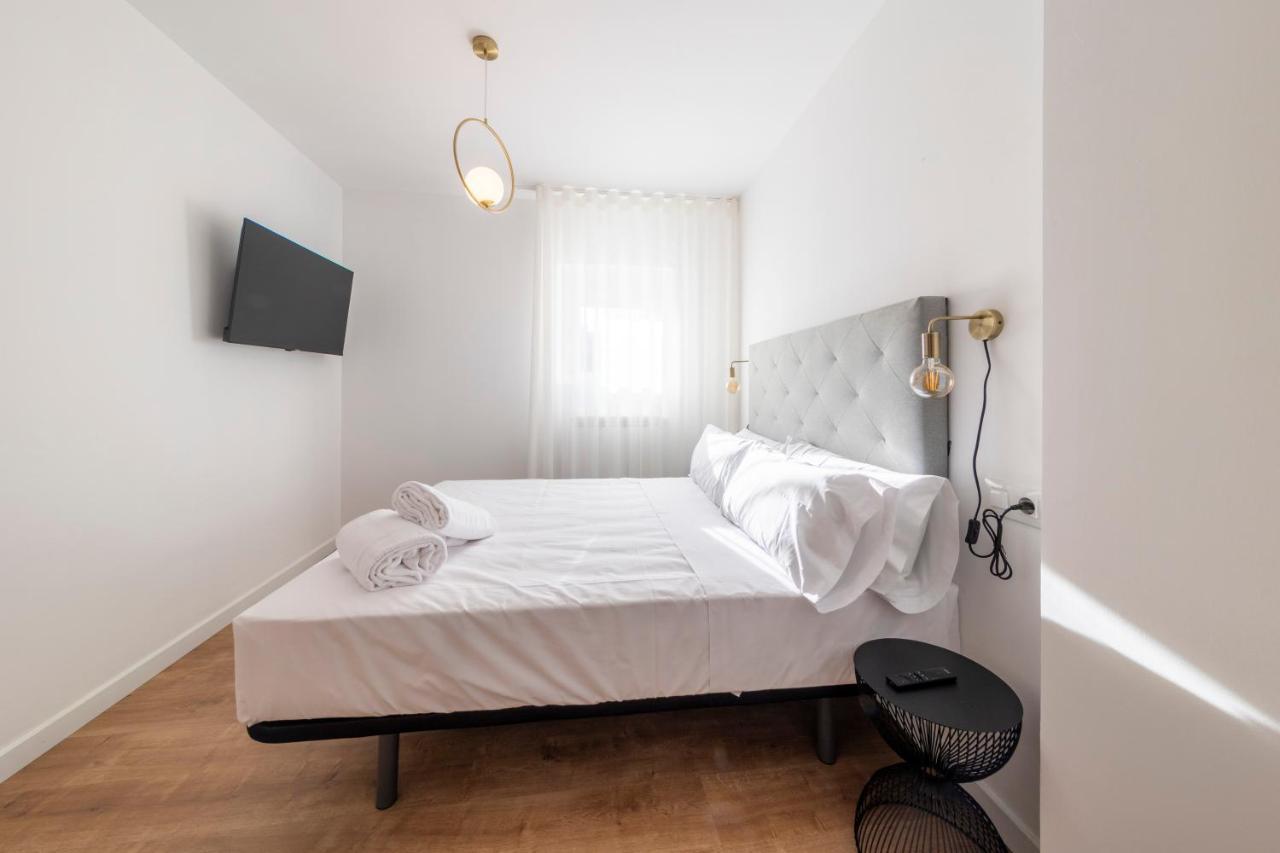 Dwo Abaster Apartment *