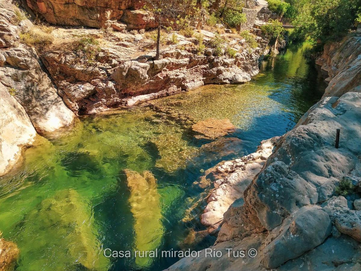 Mirador Del Rio Tus, En * Yeste