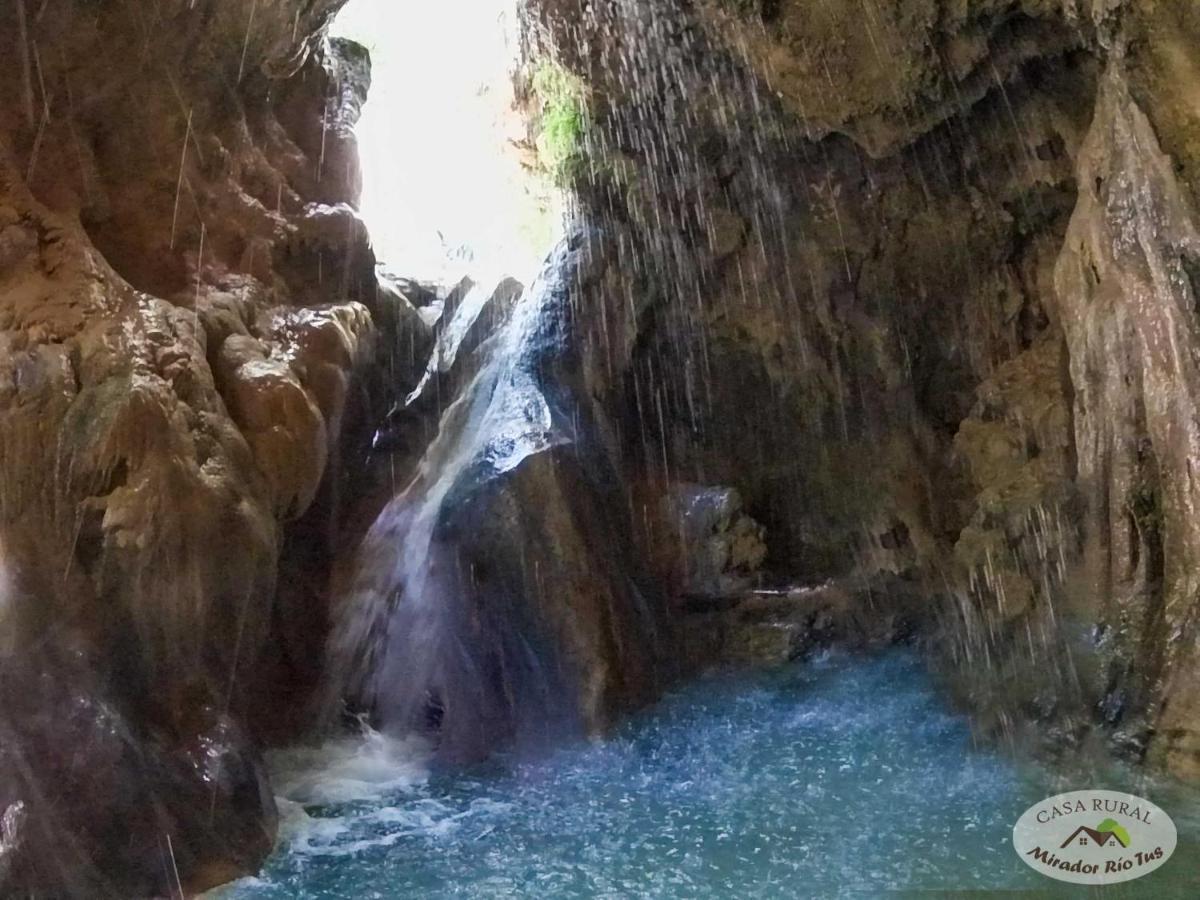 Mirador Del Rio Tus, En Holiday home Yeste