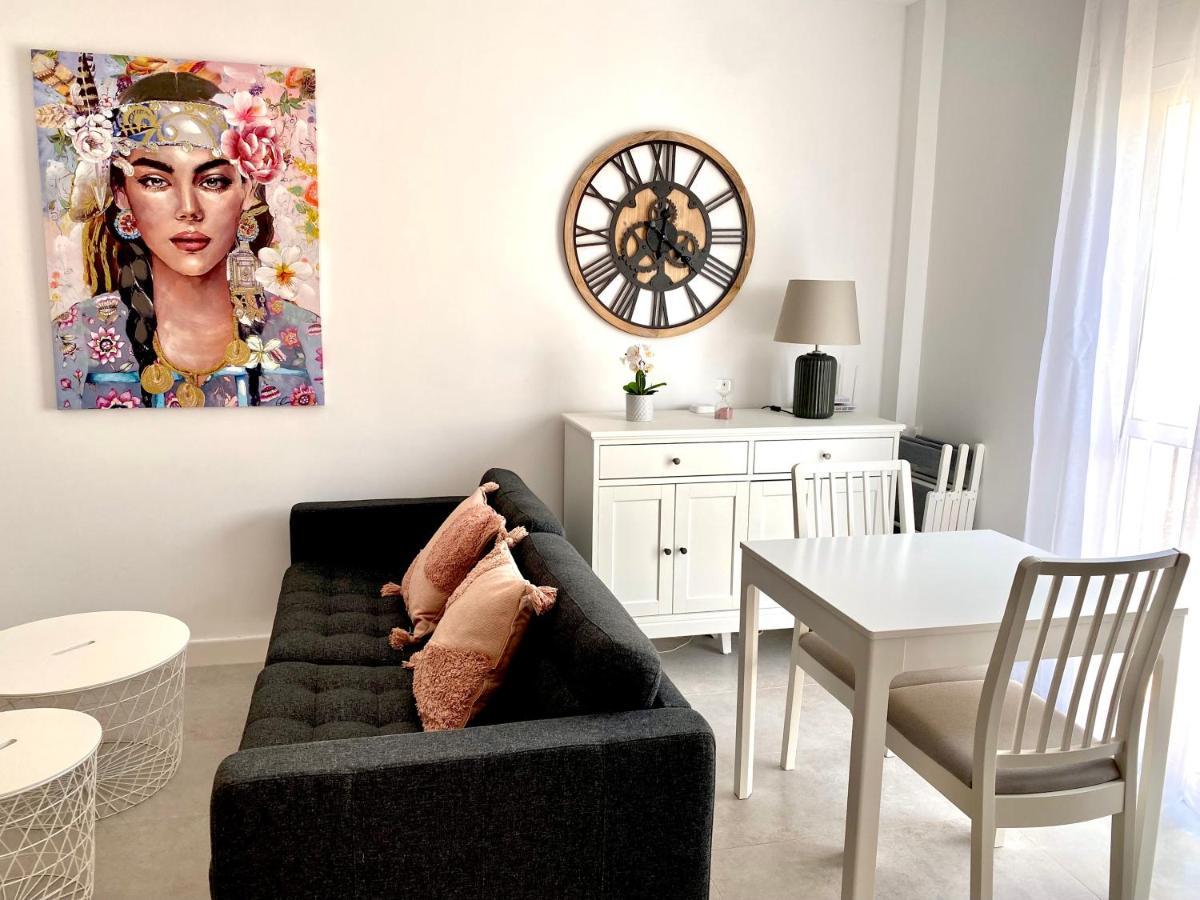 Luz De Conil Aire Acondicionado Y Wifi -solo Familias Y Parejas- Apartment *