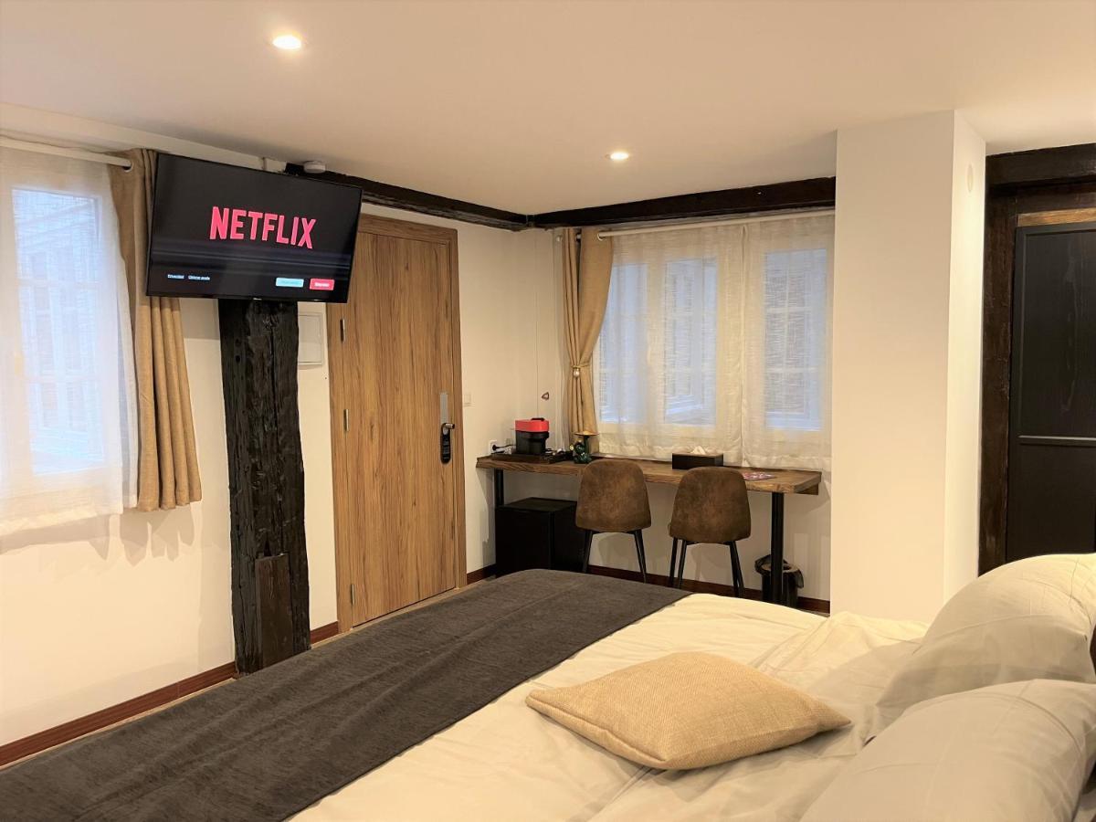 Habitación en casa particular Emilysuites - Centro Historico Málaga