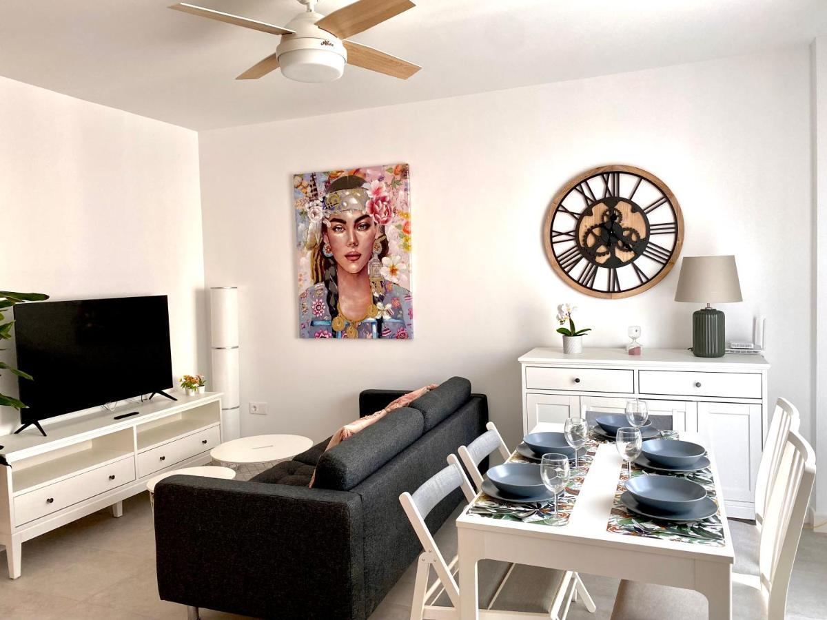 Luz De Conil Aire Acondicionado Y Wifi -solo Familias Y Parejas- Apartamento